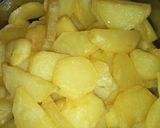 A picture of step 1 of Potato pizza.
