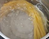 A picture of step 6 of Garlic Sautéed Scallop and Shrimp Pasta.