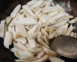 A picture of step 2 of Vegetable of taro root (arbi ki sabji).