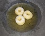 Foto langkah ke 5 dari resep Donat Empuk Tanpa Ulen Bukan metode Autolysis.