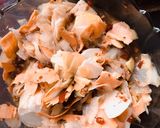 Foto langkah ke 5 dari resep Cemilan sehat dan segar : Rujak asinan serut.