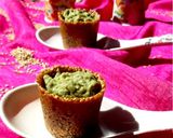 A picture of step 21 of Til pot with curry leaves rabri.