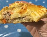 Foto langkah ke 5 dari resep Sausage Roll [ saucijzenbroodje ].