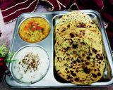 A picture of step 4 of Tandoori Missi Roti.