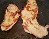 Foto del paso 2 de la receta: Filete de ternera a la plancha con salsa de limón y ajo