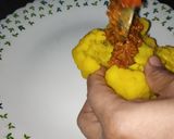 A picture of step 4 of Gobhi mussalam.