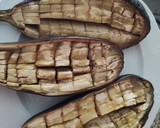 Foto del paso 1 de la receta: Berenjenas en ensalada