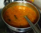 मेदू वडे सांबर और चटनी (Medu vade sambar aur chutney recipe in hindi) रेसिपी चरण 5 फोटो