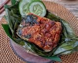 Foto langkah ke 14 dari resep Nasi Bakar Cumi Asin.