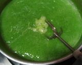 Foto langkah ke 8 dari resep Puding Lumut Lapis Nutrijel Yoghurt.