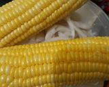Foto langkah ke 1 dari resep Tumis Jagung Jamur.
