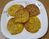 A picture of step 4 of Dudhi bhopala uttapam.