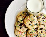 A picture of step 1 of Crispy Fruit Cookies.