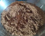 A picture of step 6 of Kharpudi Puri or Pudi stuffed with sweet fragrant besan.