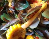 Foto langkah ke 12 dari resep Kerang hijau saus Padang.