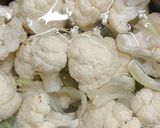 A picture of step 1 of Cauliflower with Garlic, Oil, and Chili.