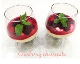 Hình bước làm 2 của món Cranberry cheesecake