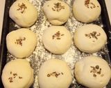 A picture of step 3 of Rolls with seeds.