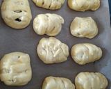 Foto langkah ke 4 dari resep Roti Pisang Keju Coklat.