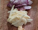 Foto langkah ke 2 dari resep Sayur Bayam Bumbu Kunci.
