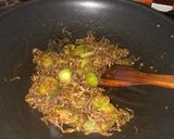 Foto langkah ke 3 dari resep Tumis Tomat Hijau Teri.