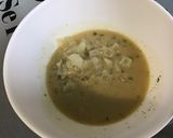 Une image de l'étape 8 de Nids de jeunes poireaux sauce cornichons oignons.