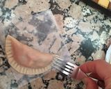 Foto del paso 6 de la receta: Empanadillas de bacalao y tomate