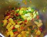 Foto del paso 14 de la receta: Sopa de mariscos a los tres caldos e infusionada con azafrán