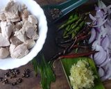A picture of step 2 of Tohan Mosdeng.