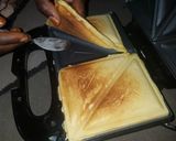 A picture of step 5 of Sandwich cake.