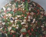 A picture of step 1 of Veg Chinese Soup.