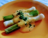 Foto del paso 8 de la receta: Ajo puerro con salsa holandesa