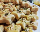 Foto langkah ke 4 dari resep Garlic Cheese Cookies.