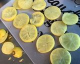 Une image de l'étape 4 de Saumon mariné au citron confit et aneth à la plancha.