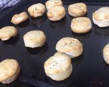 Foto del paso 5 de la receta: Bizcochitos/scones salados