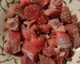 Foto del paso 1 de la receta: Ternera gallega con fideuá y coles de Bruselas