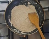 عکس مرحله 3 از دستور حلوای سه آرد مجلسی
