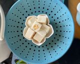 Hình bước làm 1 của món Đậu hũ khô kho nấm mỡ - ăn dặm