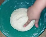 A picture of step 6 of Tandoori roti.