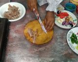 Foto langkah ke 2 dari resep Kadedemes Kulit Singkong.