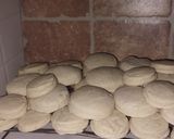 Foto del paso 1 de la receta: Alfajores de Maicena a puro dulce de leche!!☺️☺️