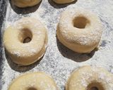 A picture of step 3 of Doughnuts.