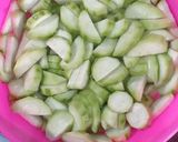 Foto langkah ke 1 dari resep Sayur oyong/kacur.