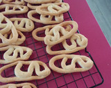 Foto del paso 5 de la receta: Rosquillas o barquetas para marineras