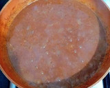 Foto del paso 8 de la receta: Muslos de pollo en salsa de cebolla con chocolate y frutos secos