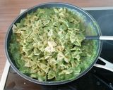 Farfalle mit Spinat-Pesto 😍 Rezeptschritt 2 Foto