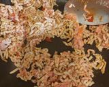Foto del paso 3 de la receta: Empanadillas de Carne Picada con Pimiento, Tomate y Cebolla