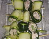 Foto del paso 3 de la receta: Rollitos de zucchini con atún