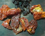 Foto del paso 2 de la receta: Salsa agridulce picante para carnes con hongos de eucalipto