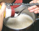 Foto langkah ke 6 dari resep Bubur Ayam Kuah Kuning.
